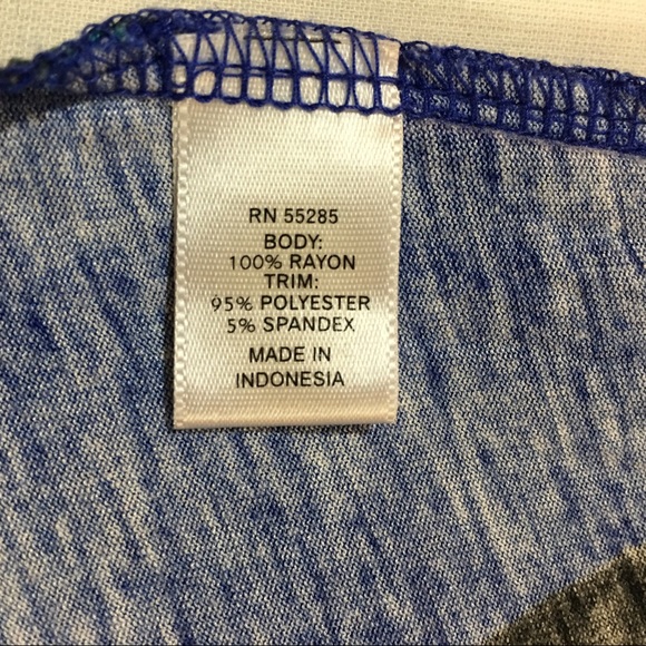 Bold,floral swing dress- Express- early 2000s - Picture 8 of 8